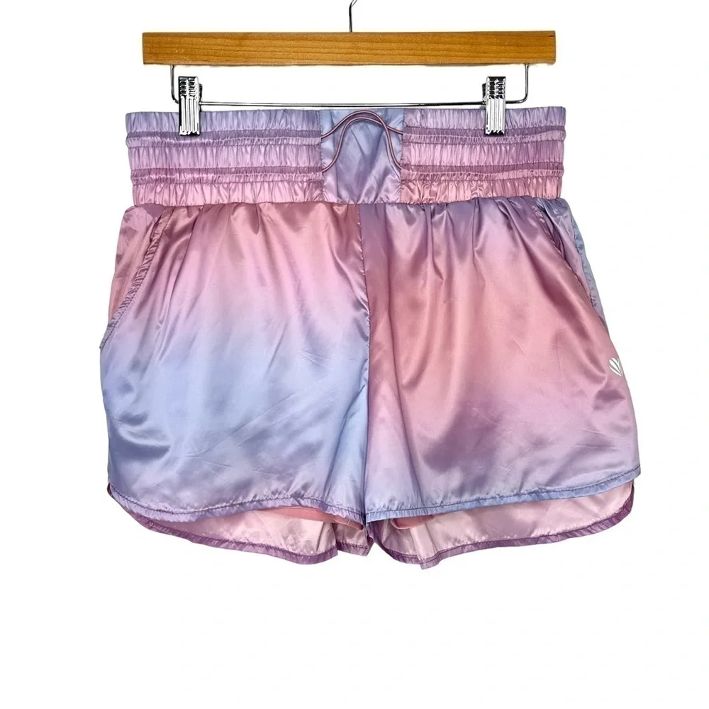 Forever 21 Womens Athletic Ombre High Waist Lined Shorts Sz Medium Pink Purple